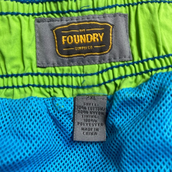 Foundry Swim Shorts Size 2XL - Picture 7 of 8